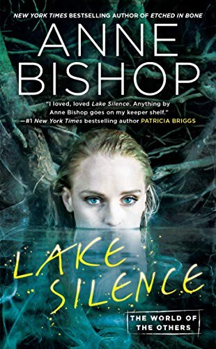 Lake Silence (Paperback, 2019, Ace)