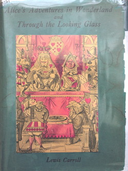 Lewis Carroll, John Tenniel: Alice's Adventures in Wonderland and Through the Looking Glass (Hardcover, 1932, The Macmillan Company)