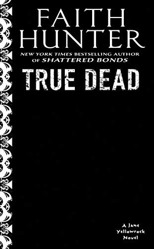 True Dead (Paperback, 2021, Ace)