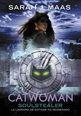 Catwoman (Paperback, Spanish language, 2019, Montena)