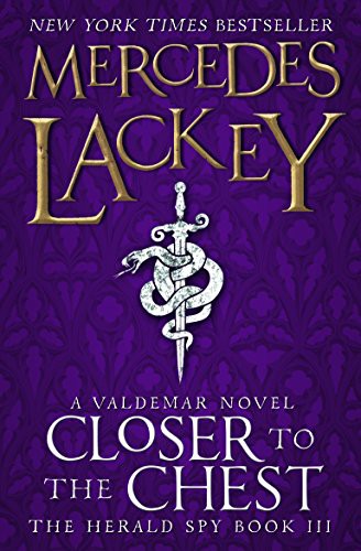 Mercedes Lackey: Closer to the Chest (Paperback, 2016, imusti, Titan Books)