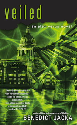 Benedict Jacka: Veiled (2015, Penguin Publishing Group)