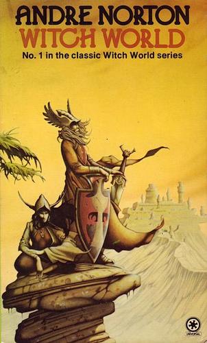 Witch World (Paperback, 1978, Universal-Tandem)