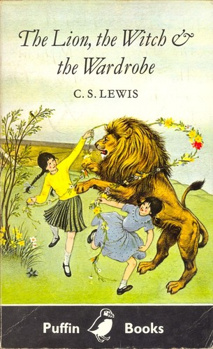 The Lion, the Witch and the Wardrobe (Paperback, 1959, Penguin Books)