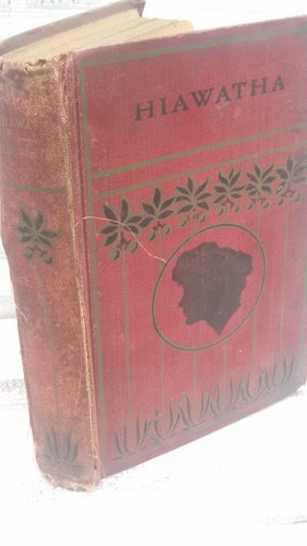 Alex A. Blum, Henry Wadsworth Longfellow, Jeff Ulmer: hiawatha (Hardcover, w. b. conkey company chicago)